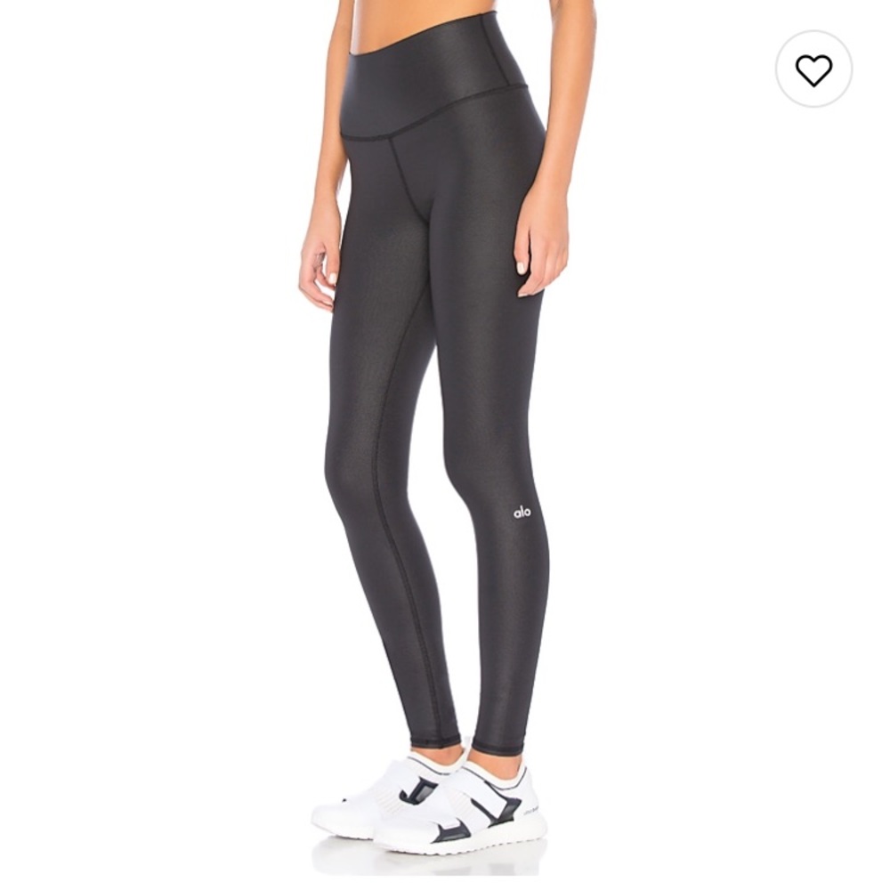 NWOT Alo Yoga Airbrush leggings!